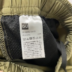 GU 短パン　XLサイズ相当　カーキ　メンズの画像
