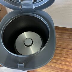 新古品　グレー　simplus マイコン式 4合炊き炊飯器 炊飯器 温度センサー付き 保温機能 ヨーグルト ケーキ シンプラス SP-RCMC4 一人暮らし 早炊き  フッ素内釜 保温 予約 少量炊き の画像