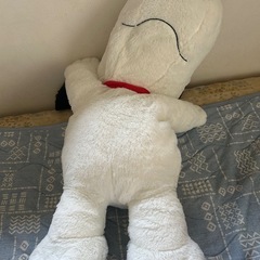 スヌーピーのぬいぐるみの画像