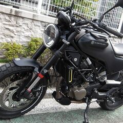 Husqvarna ハスクバーナ SVARTPILEN スヴァルトピレン125　状態良い　走行少ない7403Kmの画像