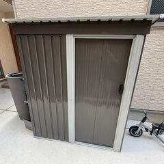 【美品】屋外物置 収納ボックス／購入3ヶ月・解体なし・直接引き取り限定の画像