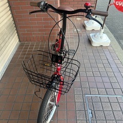 20インチ　外装6段変速　カゴ付き折り畳み自転車　レッドの画像