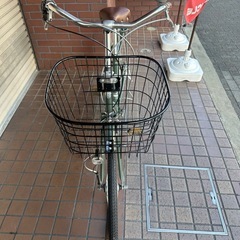 ★美品★26インチ　外装6段変速　LEDオートライト付き　カーキ色の画像