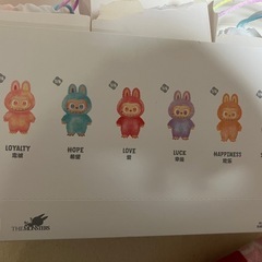 ラブブの画像