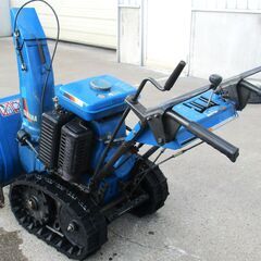 ヤマハ　小型除雪機　560 シンプルなミッション駆動タイプです。早い方優先。の画像