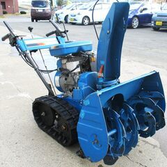 ヤマハ　小型除雪機　型式560　６馬力の一番小さなタイプです。の画像