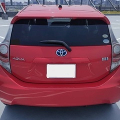 アクア!低走6.7万k!H24年式!車検長R8年10月付!低燃費!内外装キレイ!の画像