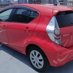 アクア!低走6.7万k!H24年式!車検長R8年10月付!低燃費!内外装キレイ!の画像