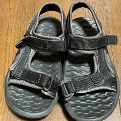 子ども靴　19センチの画像