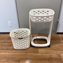 ランドリーボックス【町田市再生家具】　1010の画像