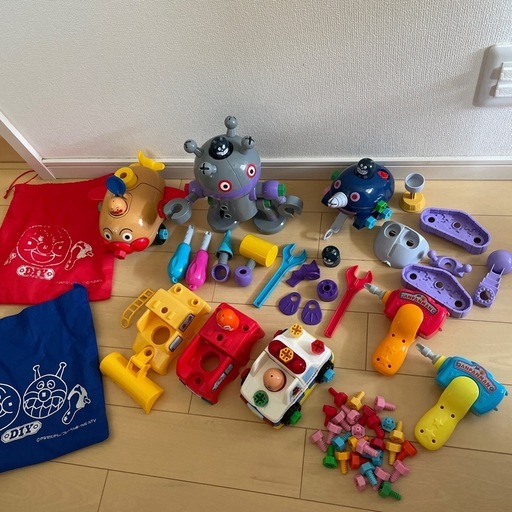 【大量】アンパンマン　ねじねじDIYシリーズ　4点セット