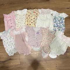 50〜70女の子ロンパースまとめ売りの画像