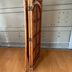 ②衝立　パーテーション　3連折り畳みの画像