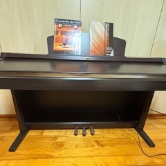 YAMAHA ヤマハ電子ピアノJ-5000 【取扱説明書など付属品あり】88鍵の画像