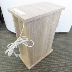 ■サイドテーブル　ナイトテーブル　コンセント付き　収納棚　スリム　幅20㎝の画像