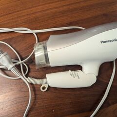 Panasonicドライヤー　ionityホワイトの画像