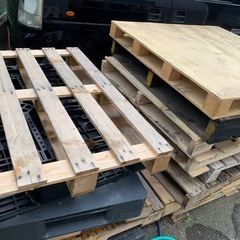 中古パレット(10枚以上お引取り可能な方)の画像