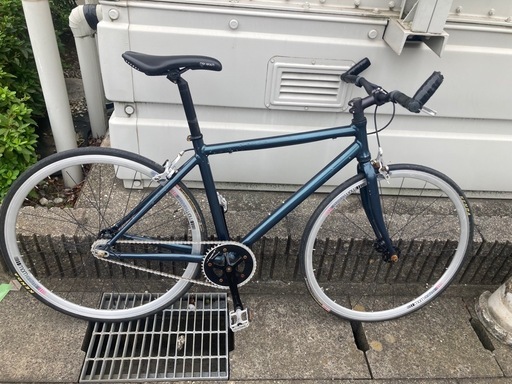 クロスバイク　自転車　700×28c