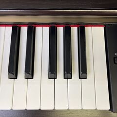 YAMAHA  SCLP-320　電子ピアノの画像