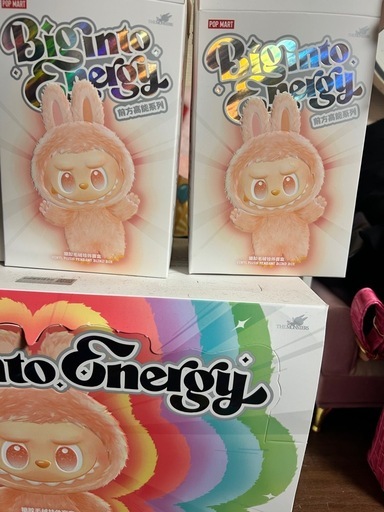 ラブブ(赤・ピンク)