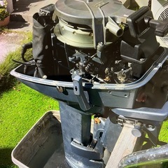 ヤマハ船外機8馬力の画像
