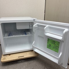  ⭐️COMFEE⭐️電気冷蔵庫 2024年 45L 未使用品 大阪市近郊配送無料の画像