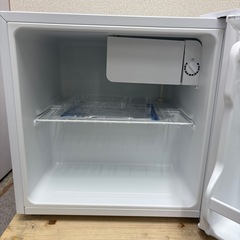  ⭐️COMFEE⭐️電気冷蔵庫 2024年 45L 未使用品 大阪市近郊配送無料の画像
