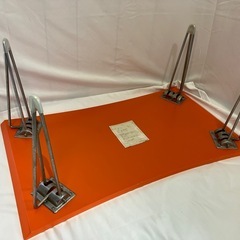 Y1010 ★早い者勝ち★折りたたみテーブル　机　座卓　食卓　テーブル　ローテーブル　オレンジの画像