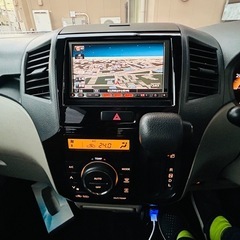 日産ルークスの画像