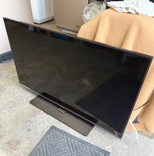札幌市内配送可 美品 19年製 Hisense ハイセンス レグザエンジンNEO搭載 43V型4K液晶テレビ 43A6800
