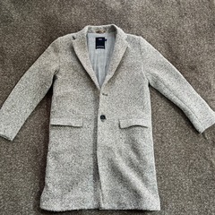 ブランド女の子150.160冬服4点セット、の画像