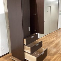 チェスト付きワードローブ【町田市再生家具】　252003の画像