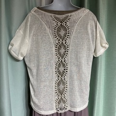 GYLEホワイト クロップドTシャツ レースバックMサイズ☆の画像