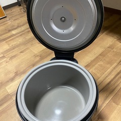 タイガー業務用炊飯器  2升炊きの画像