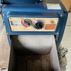 シルバー　精米機 循環式精米機 100V 50/60Hz仕様 本体サイズ:約W450×H710×D510mm/重量:約26kgの画像