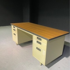 デスクの画像
