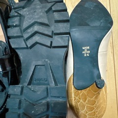 24cm 靴　1足　500円の画像