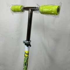 URBANS　キックバイク　スタンド　カラーイエロー　折り畳み可能　耐荷重90㎏の画像