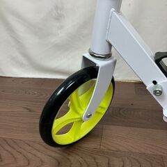 URBANS　キックバイク　スタンド　カラーイエロー　折り畳み可能　耐荷重90㎏の画像