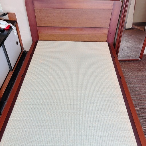 （美品）日本製　畳付きシングルベッド