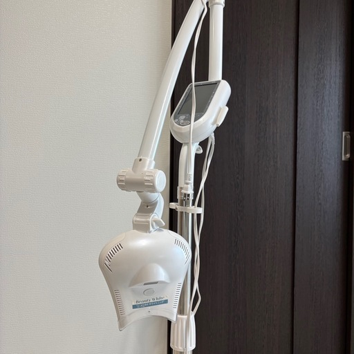 ［お譲り先決まりました］セルフホワイトニングマシーン