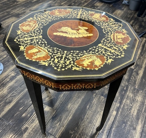 M【中古品】アンティーク オルゴール付き 天然木 ウッドテーブル 飾り台 レトロ 収納家具 ビンテージ家具