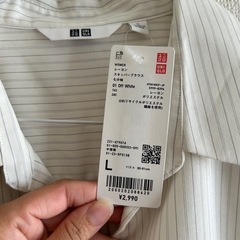 UNIQLO Lサイズ　新品未使用品の画像
