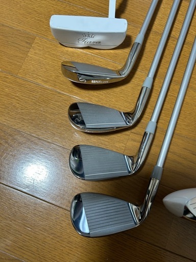 ウィルソン　ティアラレディースゴルフセット【極美品】