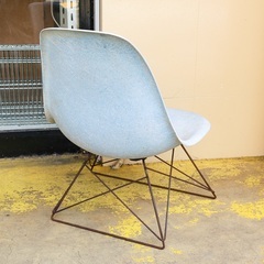 【武蔵小山店】 配送可！　イームズ ヴィンテージ シェルチェア グラスファイバー ローワイヤーベース キャッツクレイドル ラウンジベース ファイバーグラスチェア  LAR　Herman Miller ハーマンミラー 検) 4th 2nd アームシェルチェア シェルサイドチェア　イームズ　EAMES HermanMiller ビンテージ　1959〜　50s 60s 70s ミッドセンチュリー　グラスファイバー　ガラスファイバー　エンボス加工　マルチカラー　midcentury  の画像