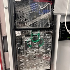 2023年製 冷凍自販機の画像