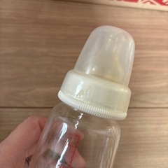 哺乳瓶の画像