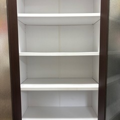 食器棚の画像