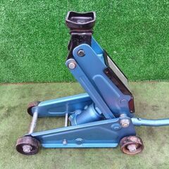 サンペット SA-357 油圧ジャッキ【野田愛宕店】【店頭取引限定】【中古】管理番号：ITJVOLD0R0DKの画像