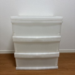 衣装ケースの画像